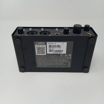 New Yamaha UR22 MK3 USB Audio Interface – Studio Recording – VHX7690