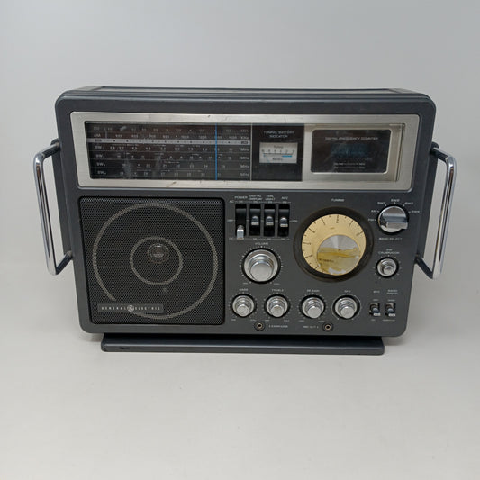 General Electric 7-2990A Radio