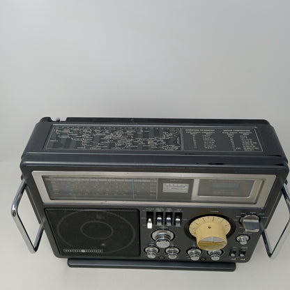 General Electric 7-2990A Radio