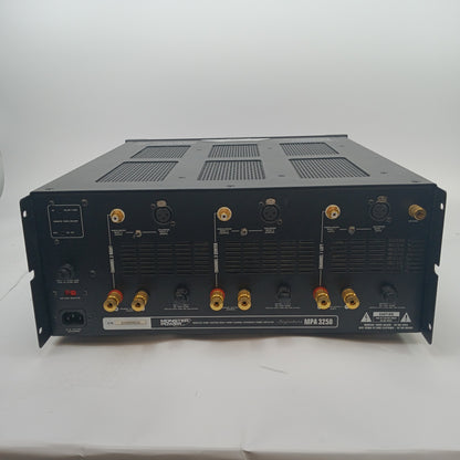 Monster MPA 3250 250W 8 ohm 3 Power Amplifier AMPG1US1BLK