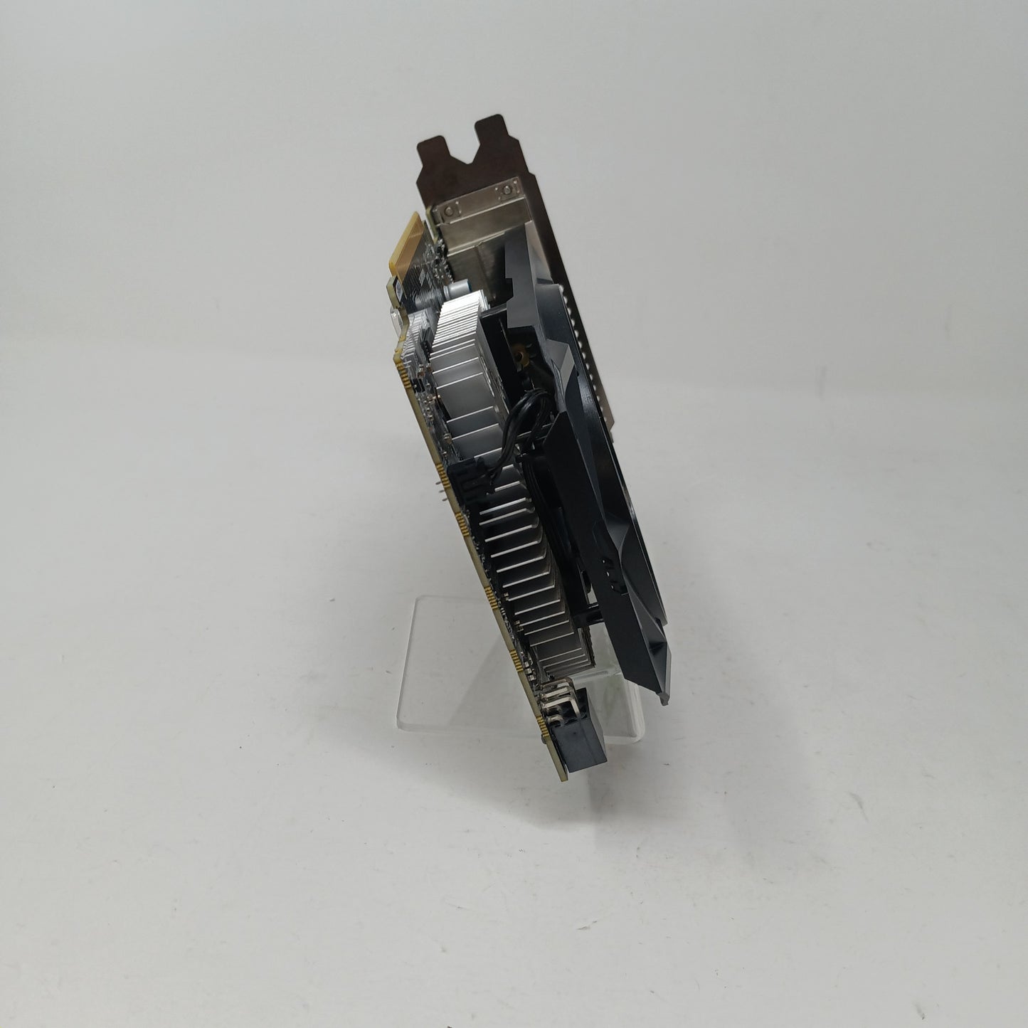 Gigabyte GeForce GTX 950 2GB GDDR5 Graphics Card GV-N950OC-2GD