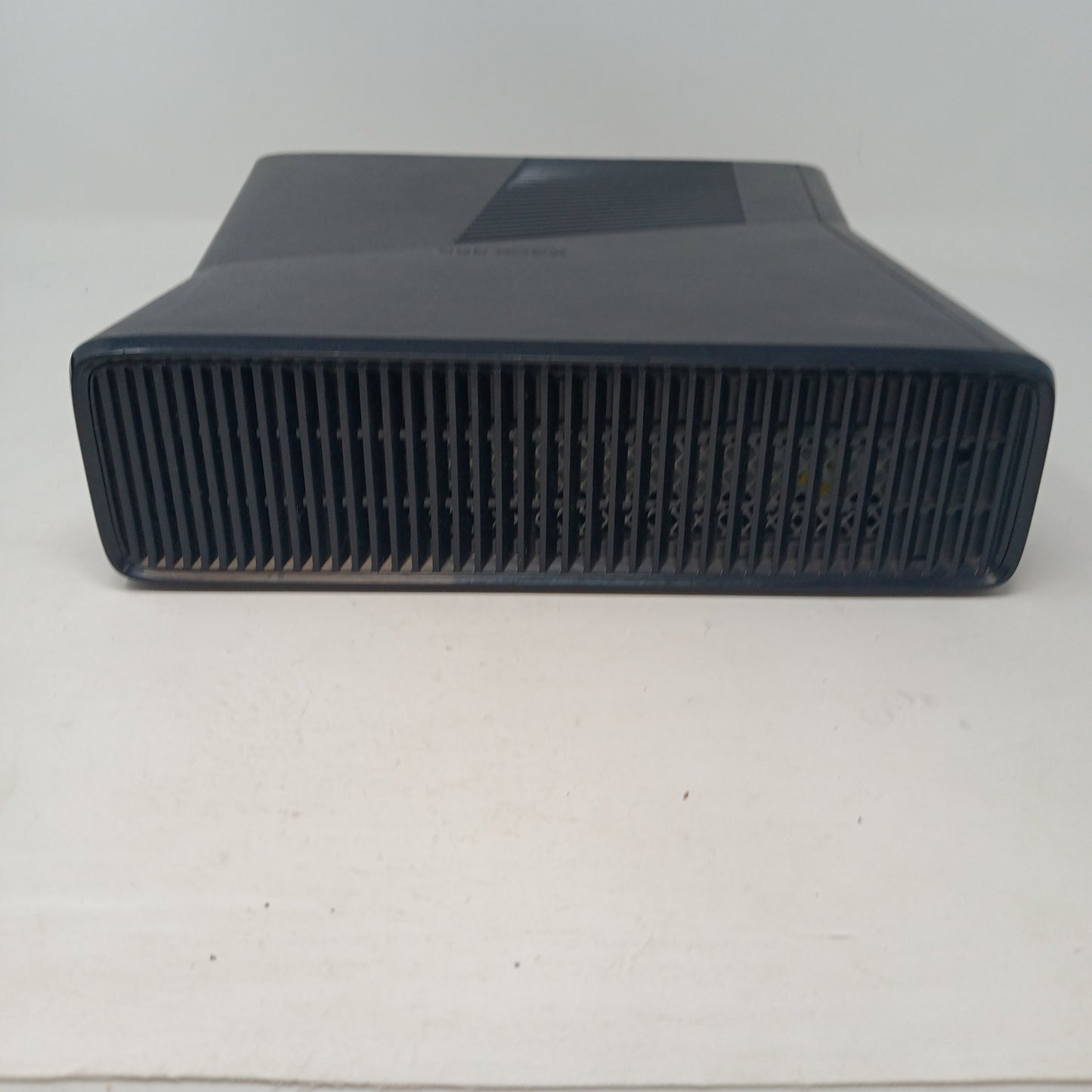 Microsoft Xbox 360 S 4GB Console Gaming System Black 1439