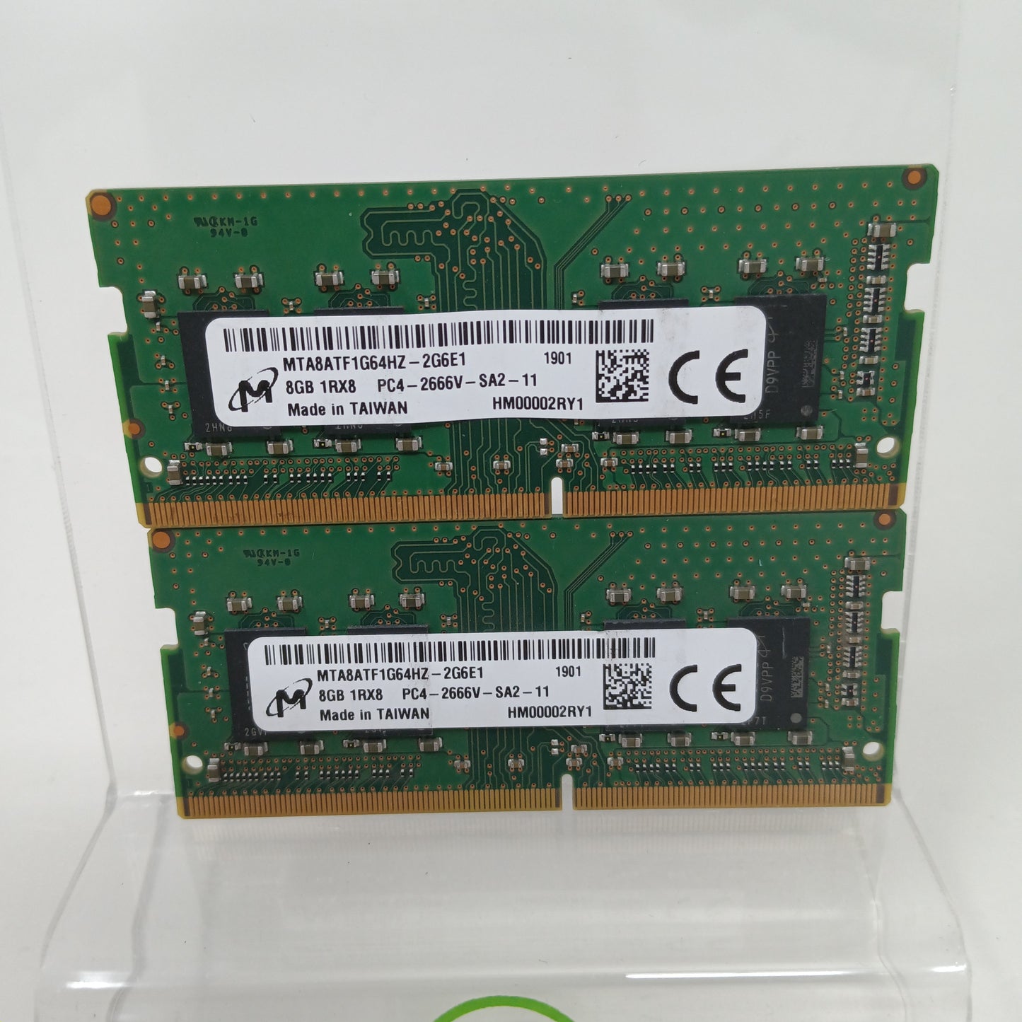 Micron  1901 16GB (2x8GB) RAM DDR4 2666MHz MTA8ATF1G64HZ-2G6E1 901