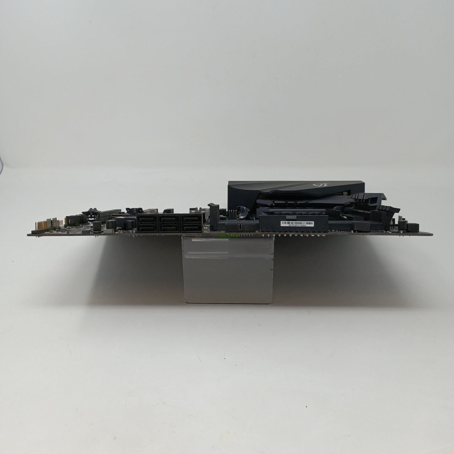 Asus ROG STRIX B450-F GAMING AM4 ATX AMD DDR4 Motherboard