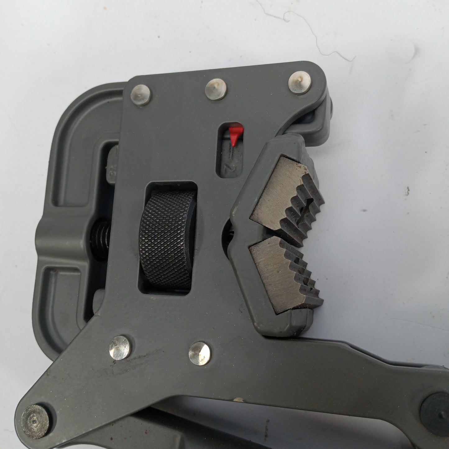 Dewalt Pipe Threader Clamp