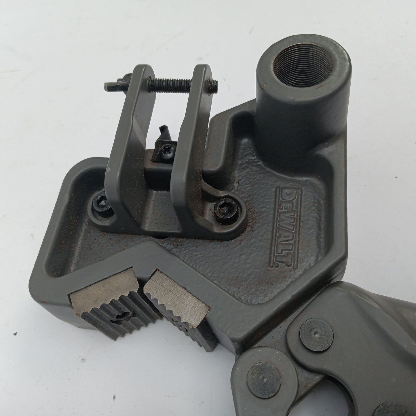 Dewalt Pipe Threader Clamp