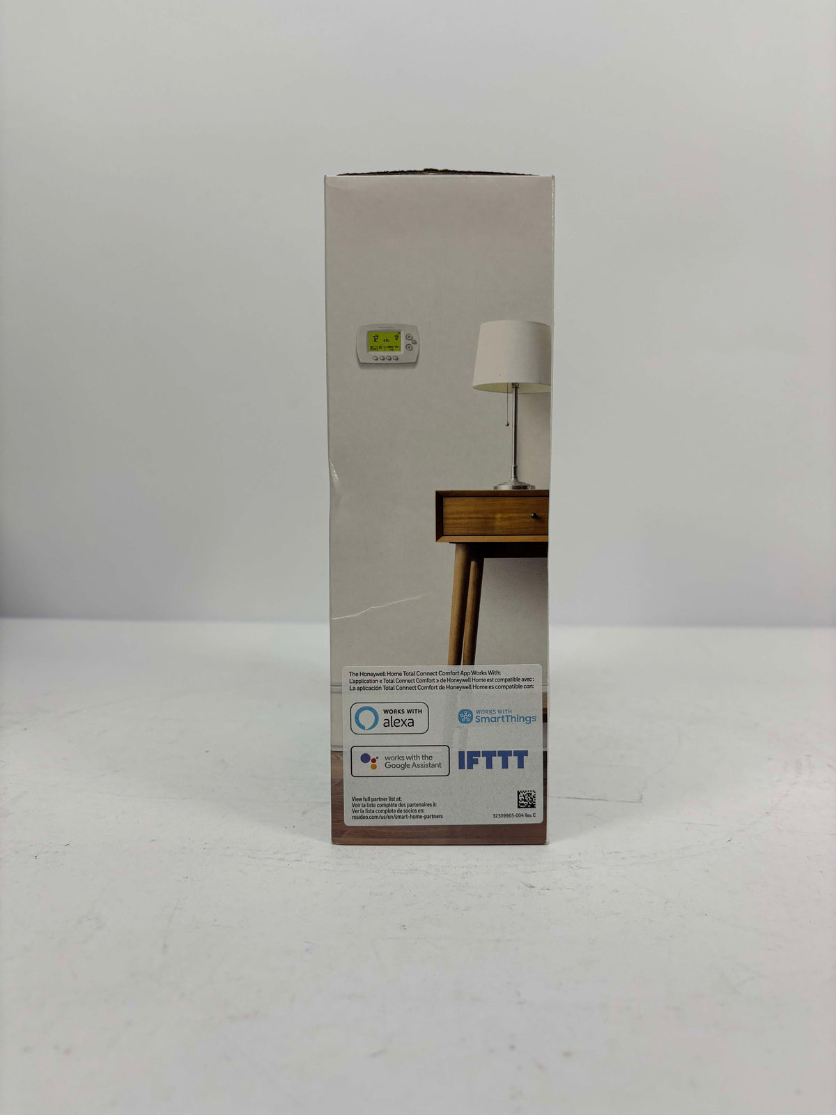 New Honeywell Wi-Fi Programmable Thermostat White RTH6580WF